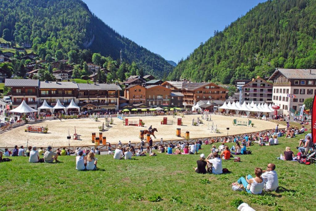 Residence - Les Grandes Alpes La Clusaz Dış mekan fotoğraf